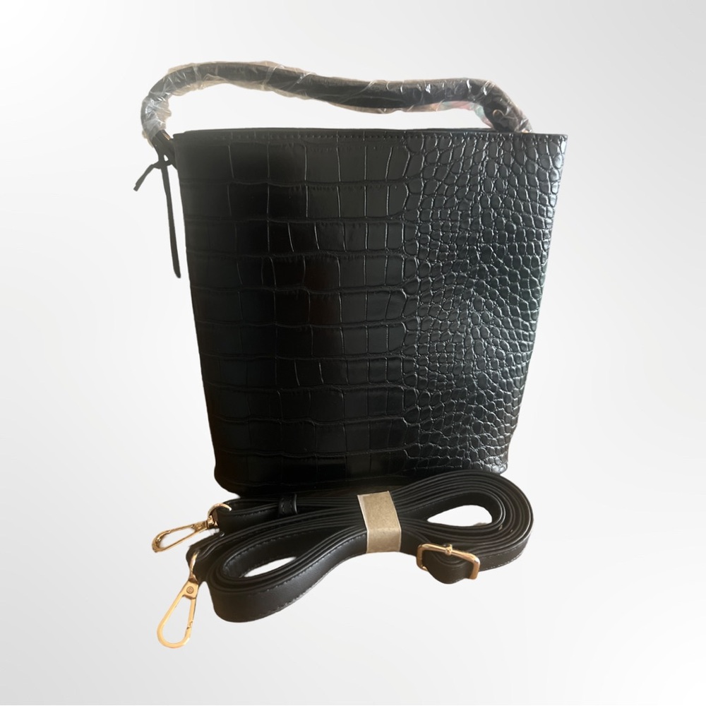 AOTA MINI BLACK CROSSBODY AND HANDLW BAG  brand new with tag